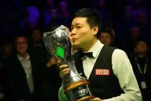 台球高手搭配阵容图片高清(手机台球游戏排行榜)插图3 台球高手搭配阵容图片高清(手机台球游戏排行榜)插图3