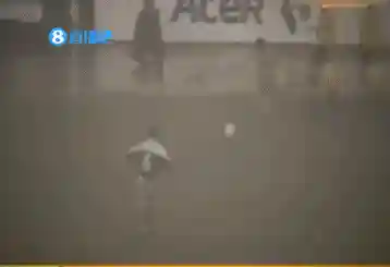 巴拉圭历史上最佳阵容队友(巴塞罗那梦三阵容)插图7