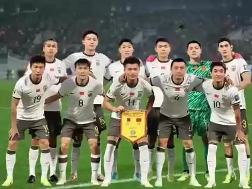 男足抗日阵容插图1