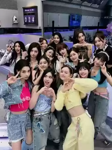 新老火箭少女搭配阵容，火箭少女新年插图1